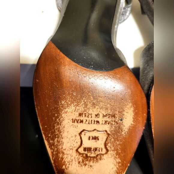 Stuart Weitzman Pewter Silk w/Swarovski Crystal Heels Pumps sz.7 Ret $345 EUC - Picture 9 of 9